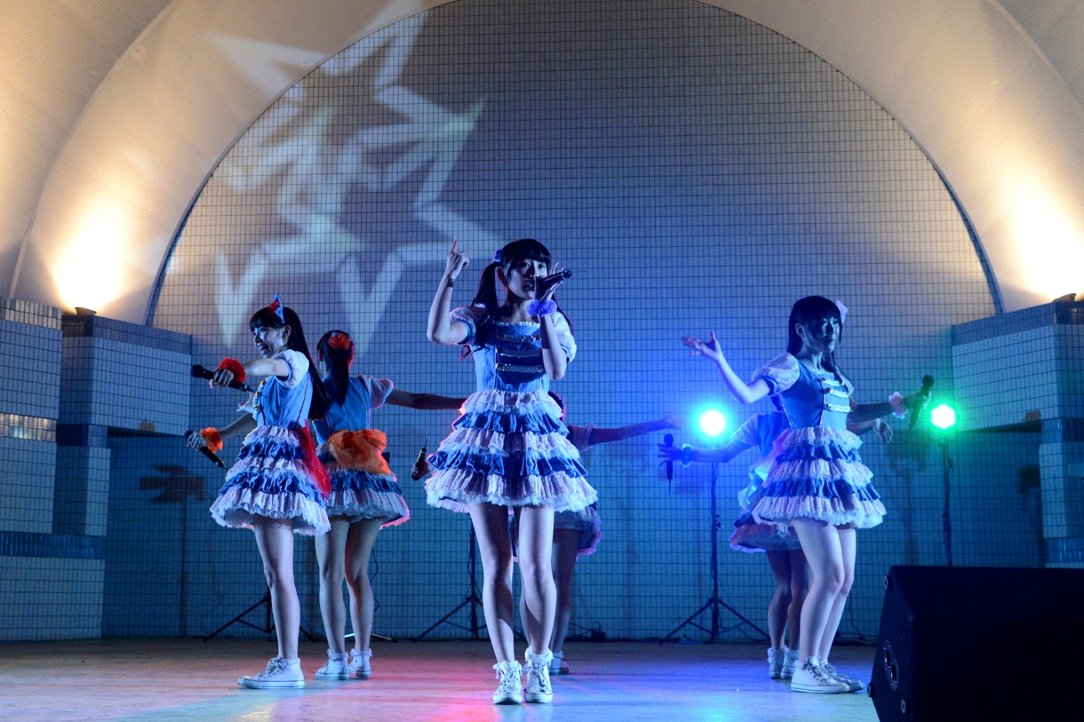 本日5月8日に東京・代々木公園野外ステージにて開催された「palet ～Keep on Lovin' You ファン感謝祭 FREE LIVE＠YOYOGI～」の様子。