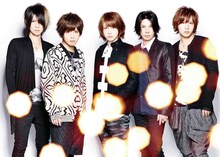 √5改めROOT FIVE。