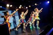 Cheeky Parade「NINE LIVES TOUR～ROAD TO NY～」東京公演の様子。