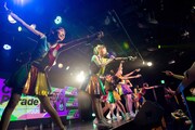チキパ、満席のツアー東京公演で新曲「Together」アピール