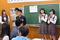 麻布高校討論部×「乃木坂と、まなぶ」討論会の様子。