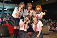 「ぽにきゃん！アイドル倶楽部 感謝祭 ～アイドルサバイバル～」フォトセッションの様子。