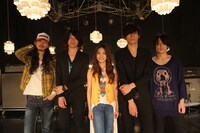 [Alexandros]とRihwa。