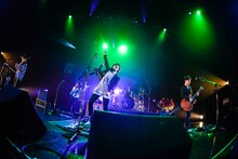 BIGMAMAが5月11日に開催した「Roclassick Tour 2014」東京・Zepp Tokyo公演の様子。