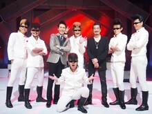 郷ひろみ×氣志團×宇崎竜童「禁猟区」収録時の様子。この映像は6月28日（土）放送の「2014上半期名演集」でオンエアされる。