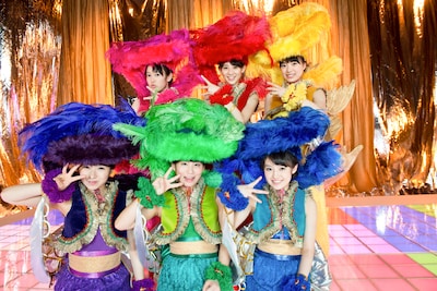 ナタリーPower Pushではチームしゃちほこのニューシングル「いいくらし」の発売を記念した特集ページを公開中。