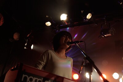 テスラは泣かない。の飯野桃子（Piano）。