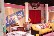 「Ustream大賞受賞記念 24時間いただきますっTV 2014」のスタジオ風景。