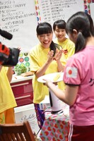 「Ustream大賞受賞記念 24時間いただきますっTV 2014」の様子。