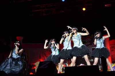 「Ustream大賞受賞記念 24時間いただきますっTV 2014」の様子。