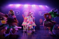 「KPP NANDA COLLECTION WORLD TOUR 2014」Zepp Tokyo公演の様子。