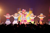 「KPP NANDA COLLECTION WORLD TOUR 2014」Zepp Tokyo公演の様子。
