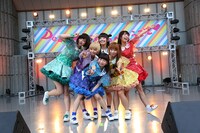 でんぱ組.incの東京・日比谷野外大音楽堂公演の様子。