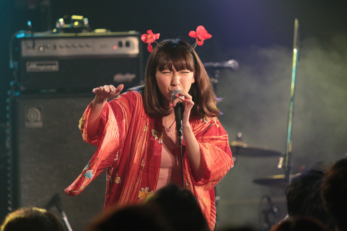 あっこ（HAPPY BIRTHDAY）（撮影：佐藤祐紀）