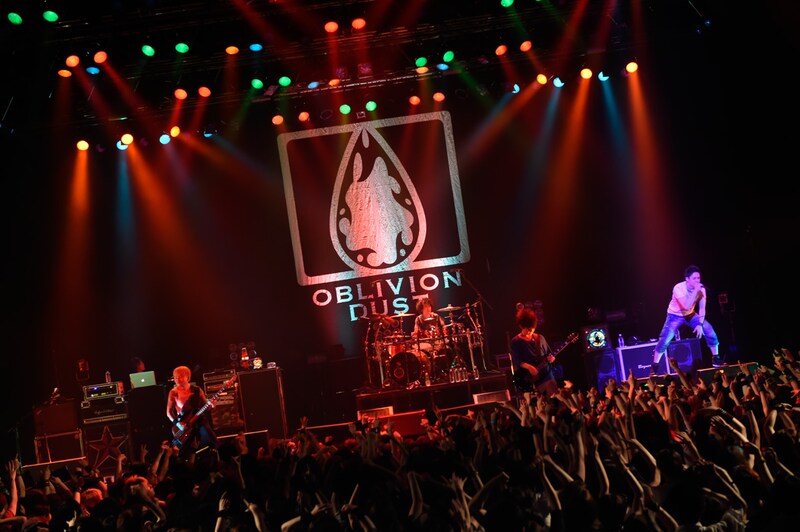 OBLIVION DUST「SAYONARA SHIBUYA-AX」の様子。
