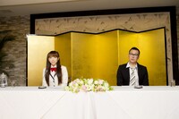 「堀江由衣 重大発表 記者会見」の様子。