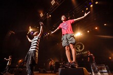 「RANGE AID+ presents ORANGE RANGE FC TOUR 014 ～リアル三十路でゴメン～」の東京公演の様子。（撮影：平野タカシ）
