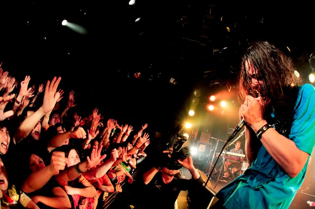 茂木洋晃（Vo）（Photo by HayachiN）