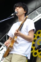 ceroの橋本翼（G, Clarinet）。