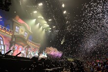 「私立恵比寿中学合同出発式～今、君がここにいる～」の様子。