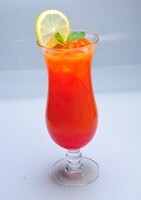 JOYSOUNDオリジナルカクテル「秋本帆華」のイメージ写真。