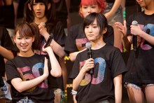 「AKB48 37thシングル選抜総選挙 夢の現在地～ライバルはどこだ？～」速報発表を聞く山本彩（NMB48チームN / AKB48チームK兼任）。 (c)NMB48