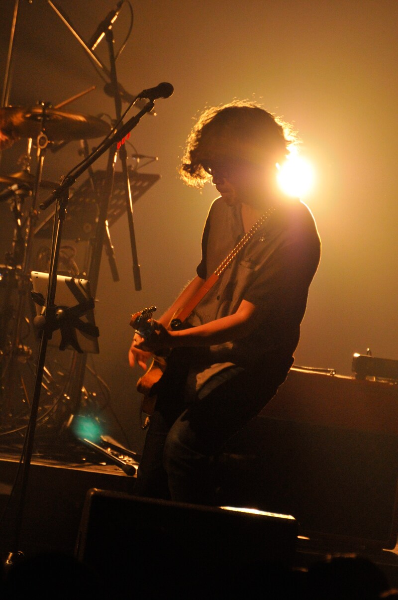 岸田繁(Vo, G / くるり)(撮影:チームライトサム)