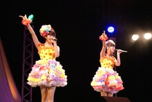 ゆいかおり「LUCKY TUNES!!」の様子。