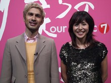 2010年11月5日放送の「僕らの音楽」より、平井堅と松嶋菜々子。