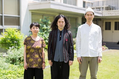 左から佐野遊穂、又吉直樹、佐藤良成。