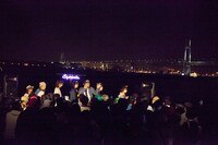 Especia「Te Gusta La Tarde?」の様子。