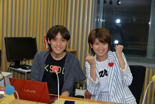 左から吉田尚記（ニッポン放送アナウンサー）、徳永千奈美（Berryz工房）。