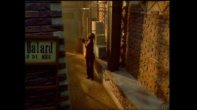 安室奈美恵「SWEET 19 BLUES」オリジナルPVのワンシーン。