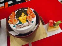 三浦翔平のバースデーケーキ。