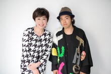 左から小林幸子、七尾旅人。