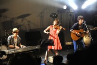 サンドクロックと佐藤帆乃佳