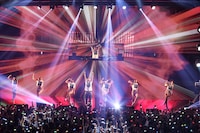 m-flo「m-flo TOUR 2014 “FUTURE IS WOW”」Zepp DiverCity TOKYO公演の様子。