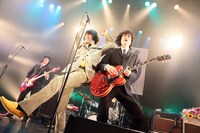 THE COLLECTORS（撮影：柴田恵理）