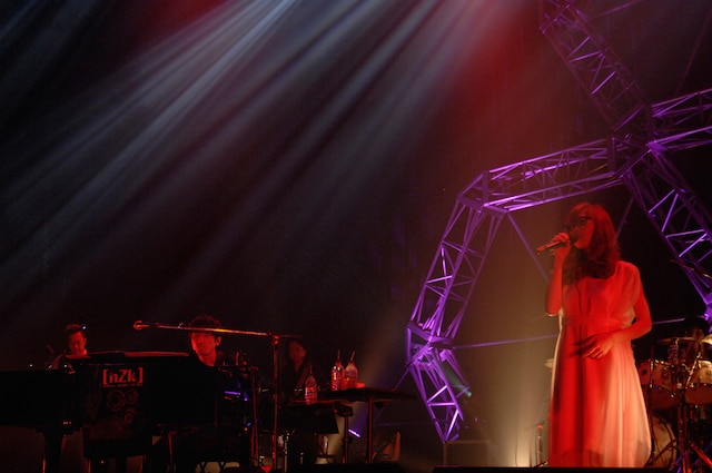 SawanoHiroyuki[nZk]:Aimer「UnChild」東京公演の様子。