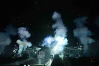 「BOYFRIEND LOVE COMMUNICATION 2014 -Start up!-」千葉・幕張メッセイベントホール公演の様子。