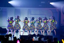 「アップアップガールズ（仮）1st全国ツアー アプガ第二章（仮）進軍～中野サンプラザ 超決戦～」の様子。