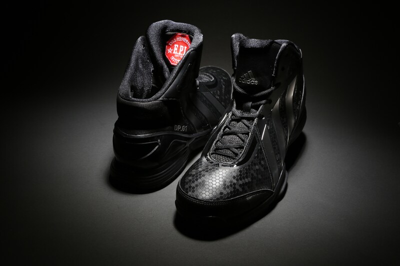 ダンスパフォーマンスシューズ「DP.01」