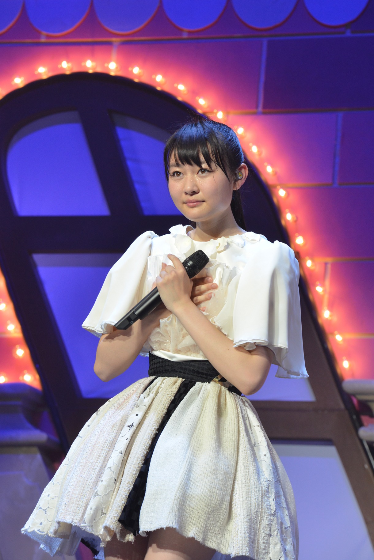 杏野なつ