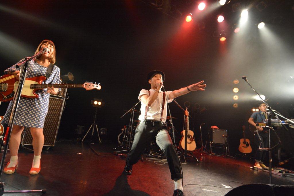 D.W.ニコルズ