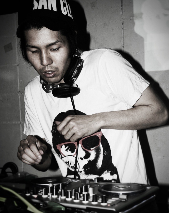 DJ kaw＊kaw