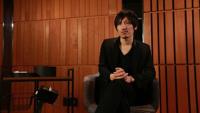 MUSIC ON! TV「SOUND BATON」澤野弘之出演回のワンシーン。