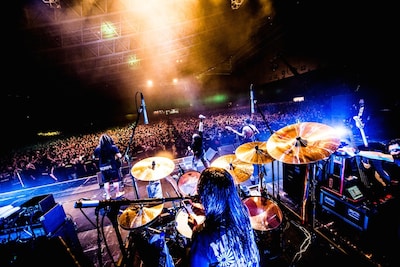 今週の人気画像1位は「“中間管理職”マキシマム ザ ホルモンがメッセで大暴れ」より、マキシマム ザ ホルモン。（撮影：浜野カズシ）