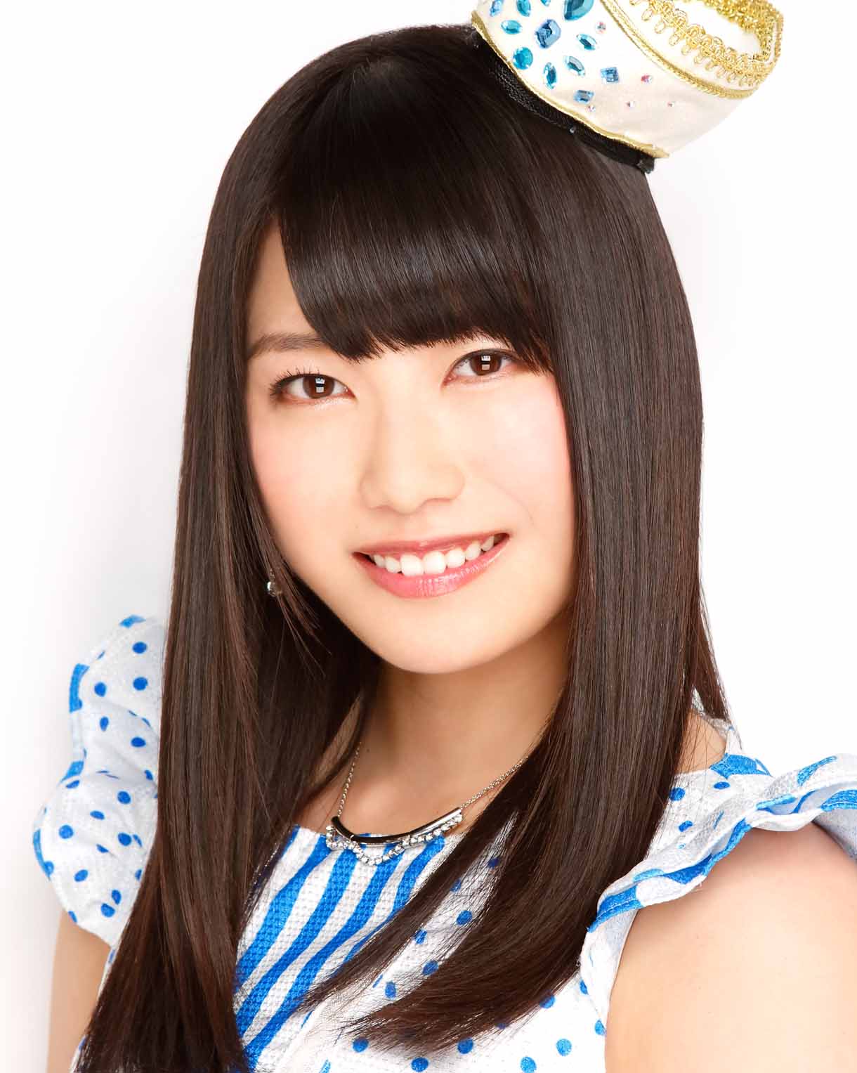 横山由依 (c)AKS