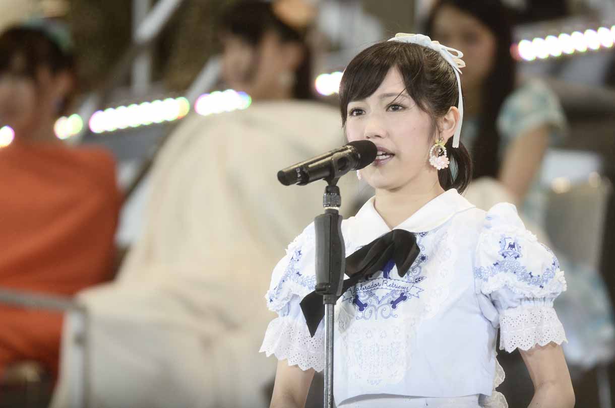 AKB48 37thシングル選抜総選挙第1位に輝いた渡辺麻友（AKB48チームB）。 (c)AKS
