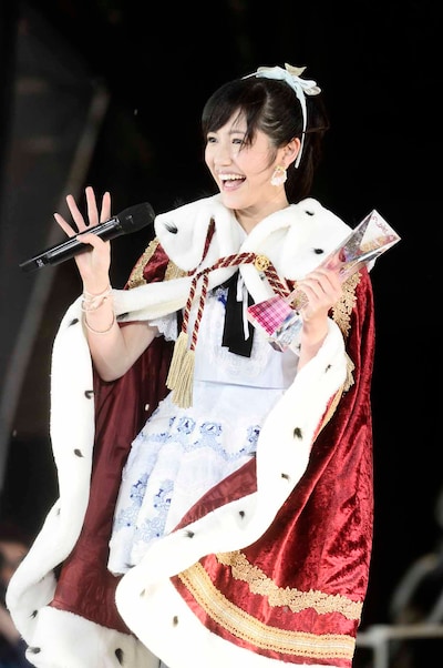 AKB48 37thシングル選抜総選挙第1位に輝いた渡辺麻友。 (c)AKS